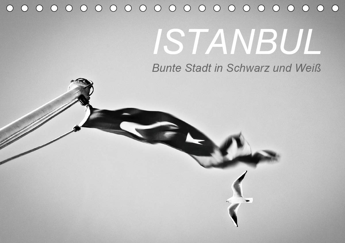 Istanbul - Bunte Stadt in Schwarz und Weiß (Tischkalender 2021 DIN A5 quer): Aussichten einer eindrucksvollen Winterreise in die Stadt der sieben ... (Monatskalender, 14 Seiten ) (CALVENDO Orte) Leisure, Home & Garden