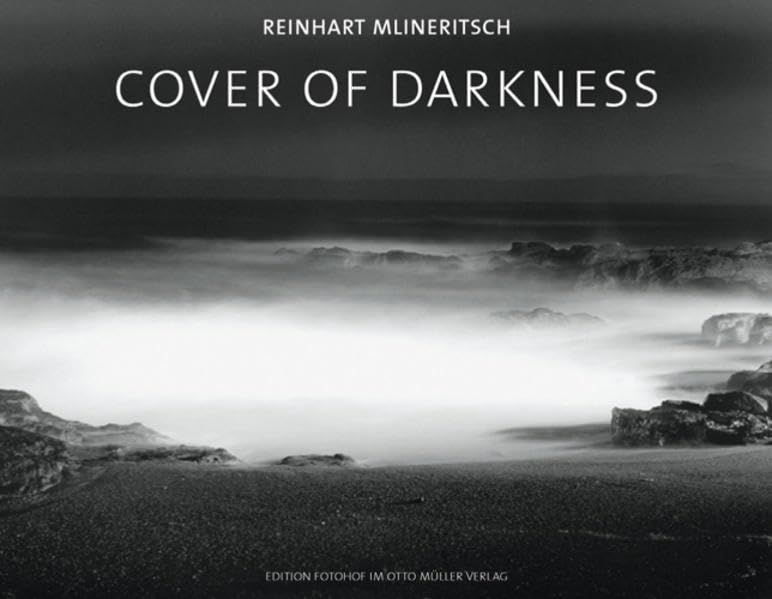 Cover of Darkness: Fotografien. Mit e. Text v. Anselm Wagner. Dtsch.-Engl. Photography