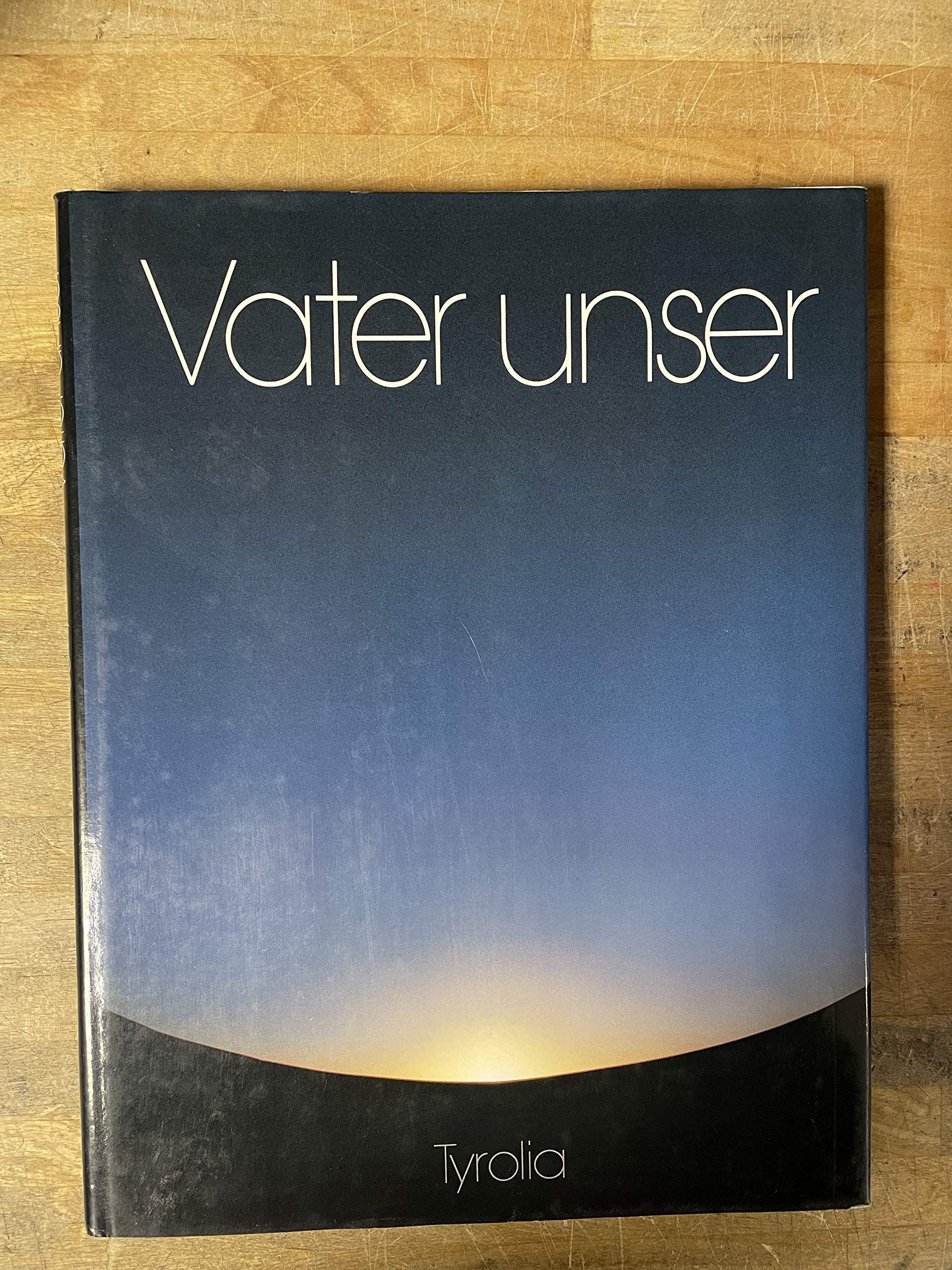 Vater unser Film, Art & Culture