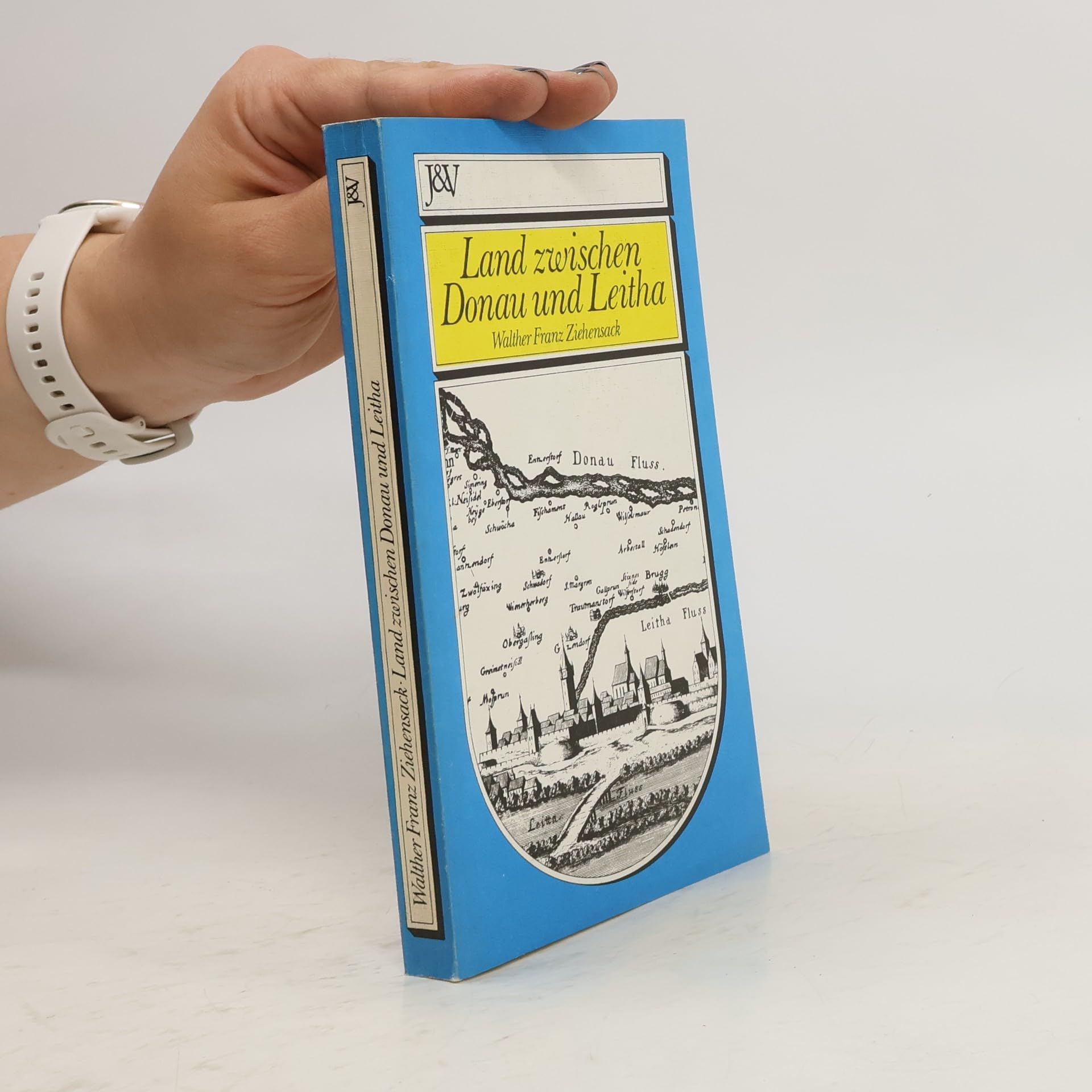Land zwischen Donau und Leitha. book