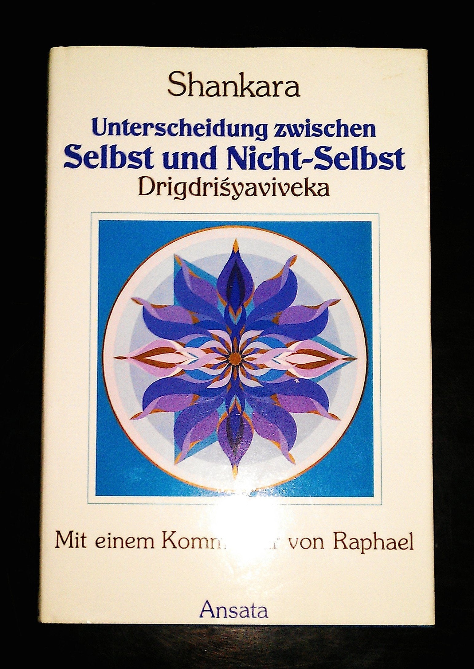 Unterscheidung zwischen Selbst und Nicht- Selbst. Drigdrisyiaviveka Philosophy