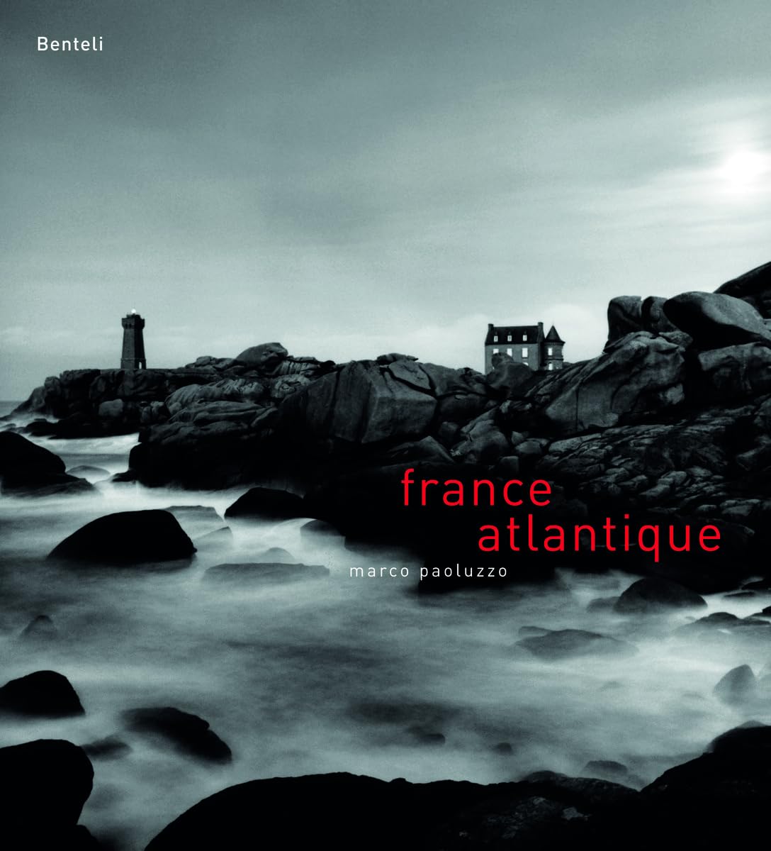 Marco Paoluzzo. France Atlantique: Français/Allemand/Anglais Travel