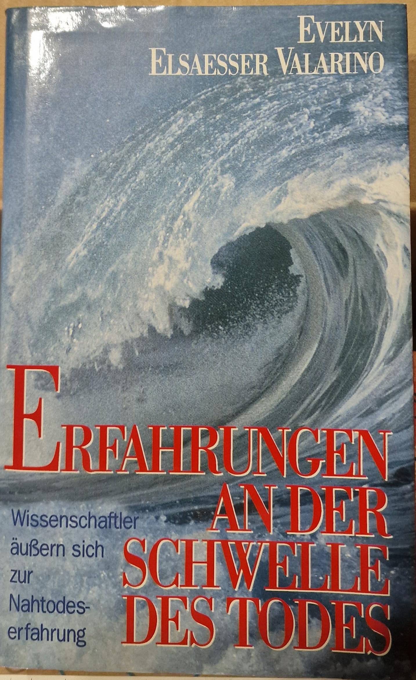 Erfahrungen an der Schwelle des Todes. Wissenschaftler äußern sich zur Nahtodeserfahrung Death & Mourning