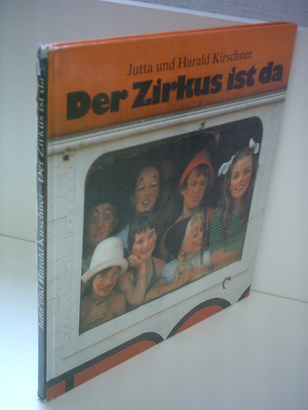 Der Zirkus ist da Books