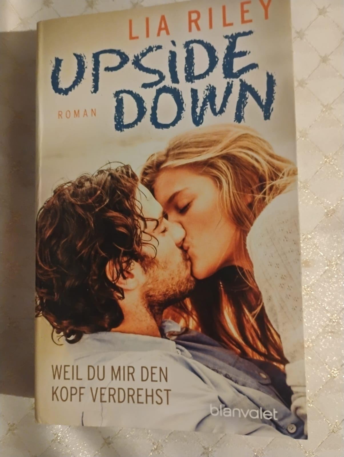Upside Down - Weil du mir den Kopf verdrehst Contemporary literature