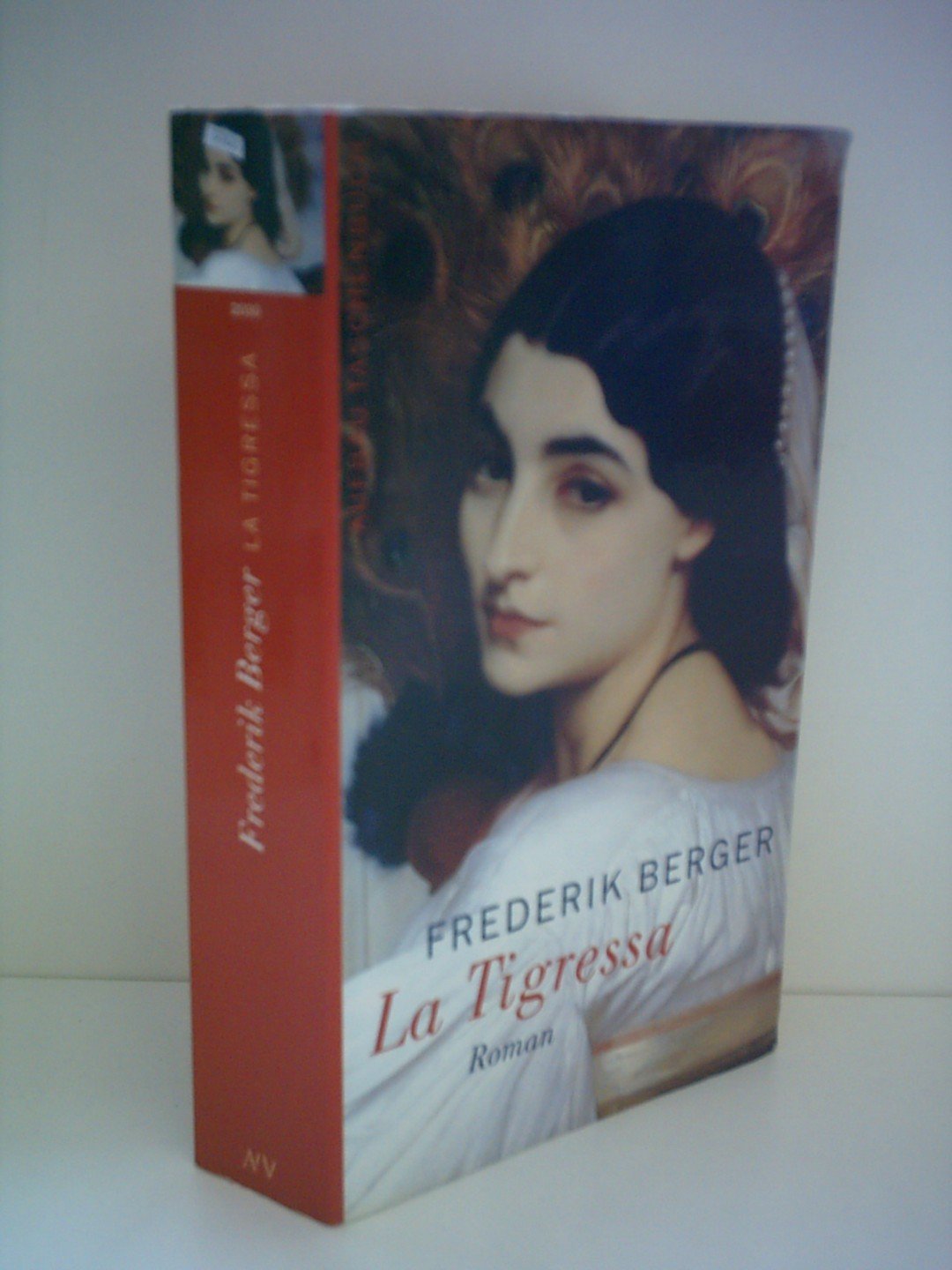 La Tigressa: Roman Books