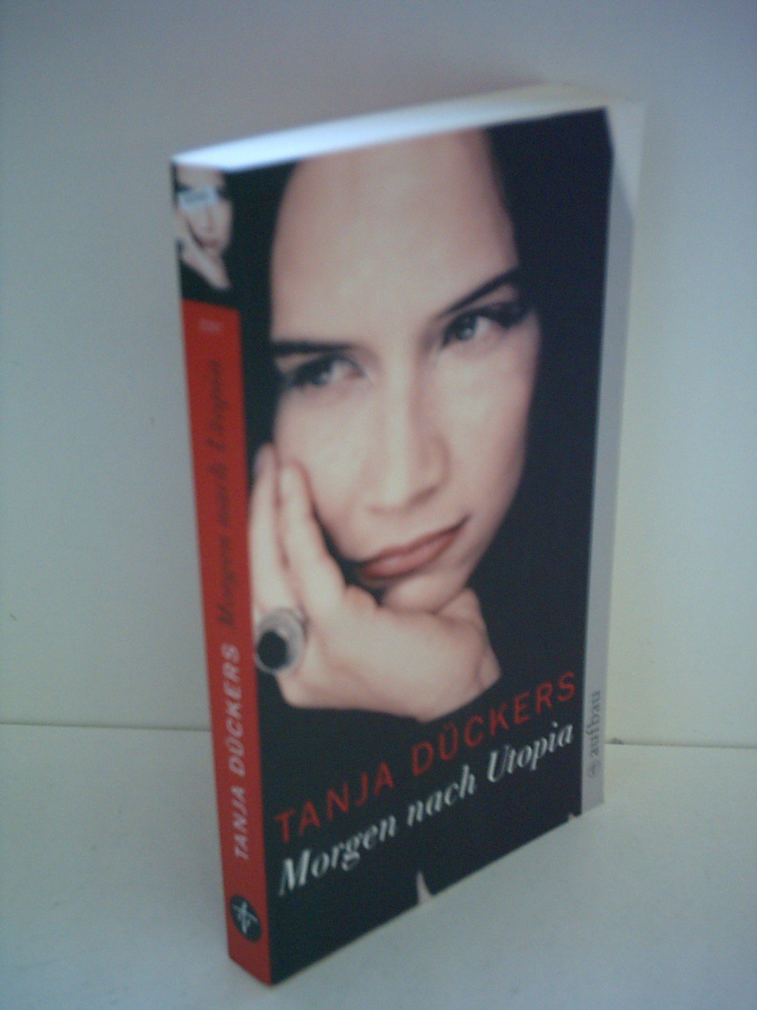 Morgen nach Utopia: Kritische Beiträge (Aufbau Taschenbücher) Essays & Short Stories