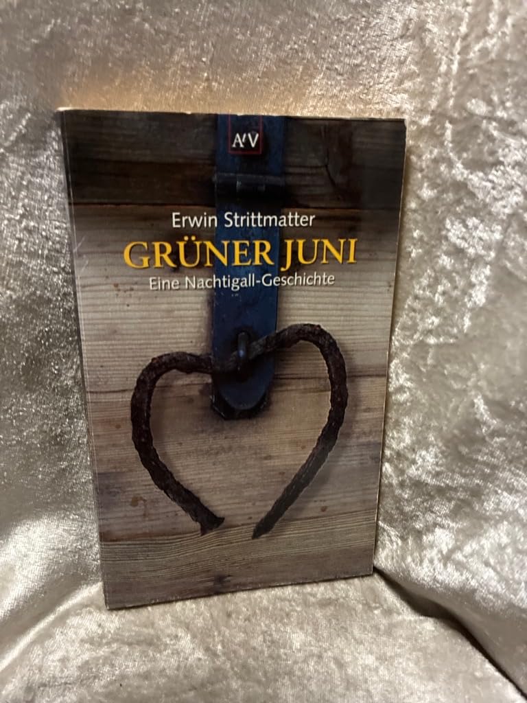Grüner Juni. Eine Nachtigall- Geschichte. Contemporary literature