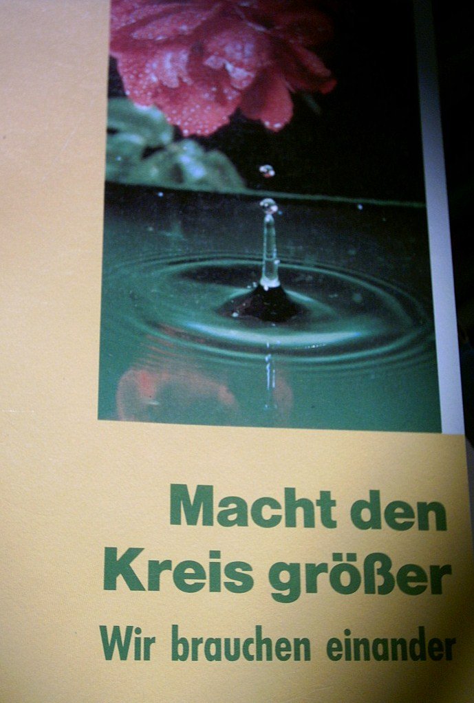 Macht den Kreis größer. Wir brauchen einander Politics & History