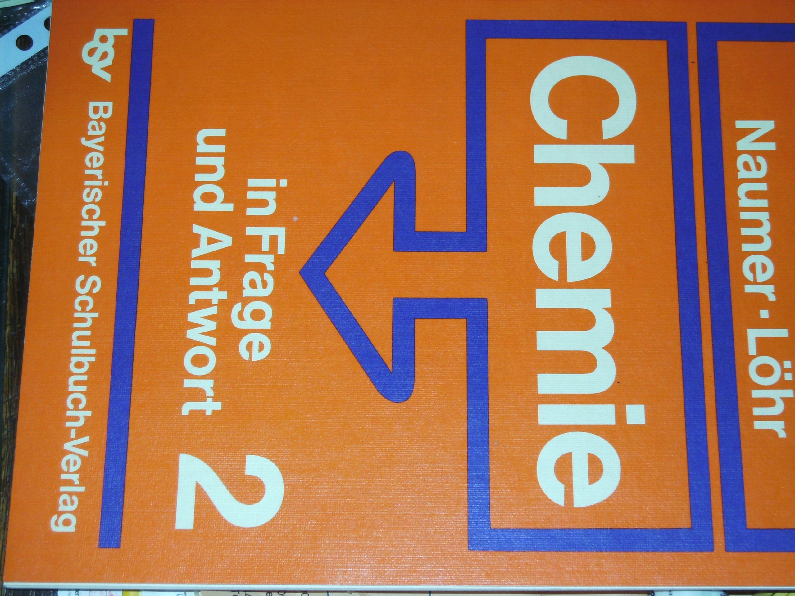 Chemie in Frage und Antwort Band 2 Books