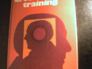 Creativitätstraining : Die Technik kreativen Verhaltens u. produktiver Denkstrategien. Books