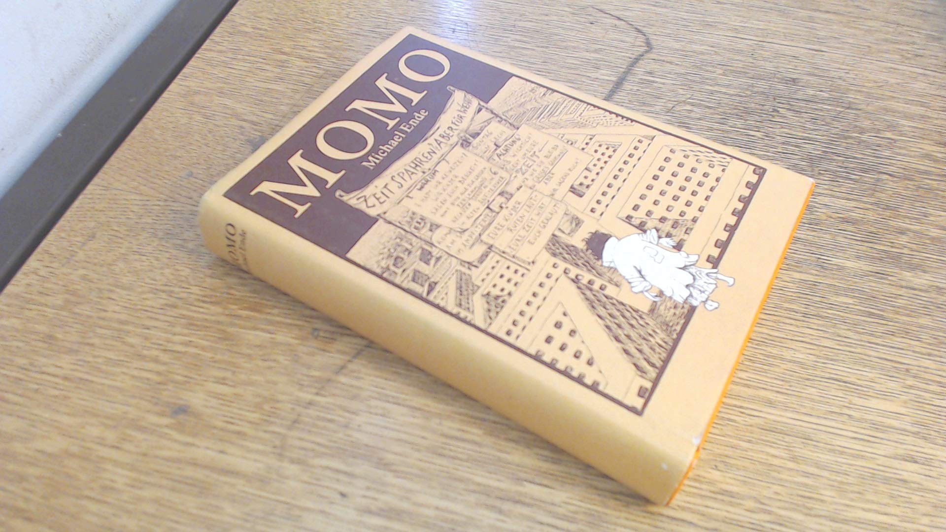 Momo Books