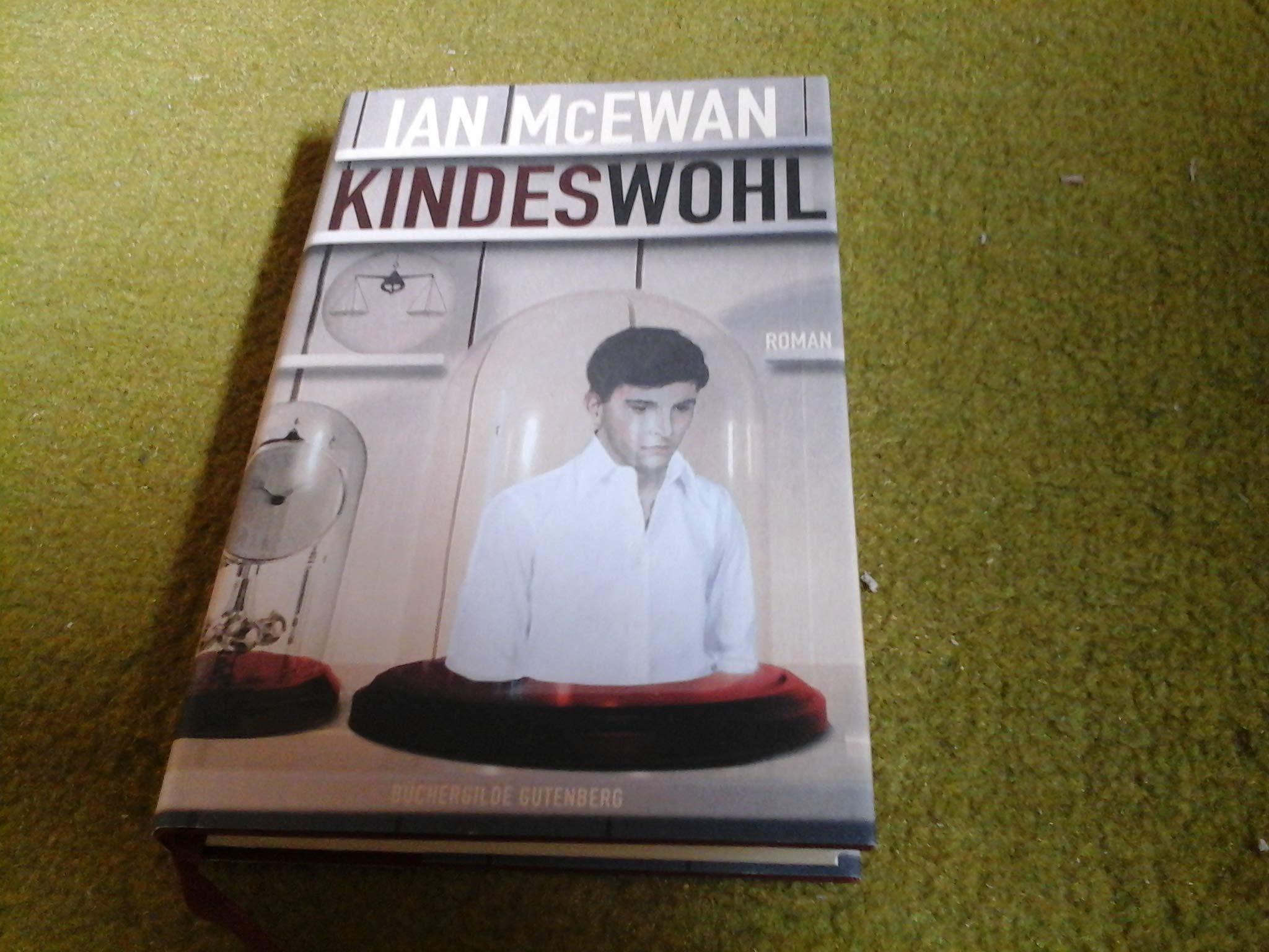 Kindeswohl Contemporary literature Books