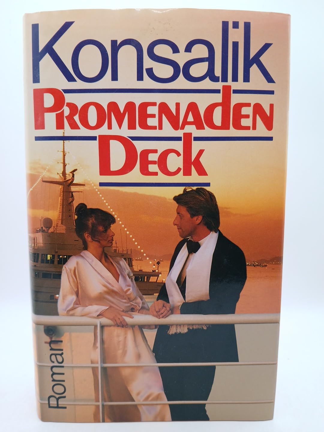 Promenadendeck: Roman Contemporary literature