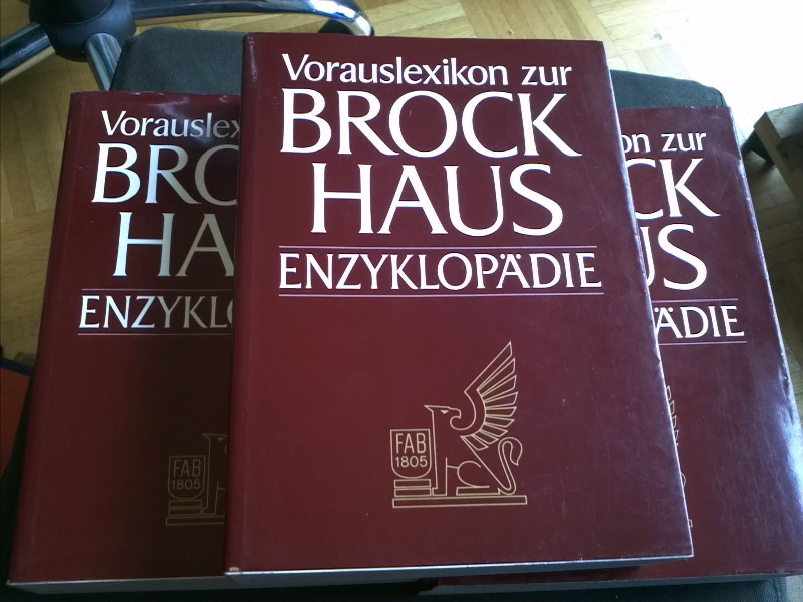 Vorauslexikon in drei Bänden zur Brockhaus Enzyklopädie Reference Books