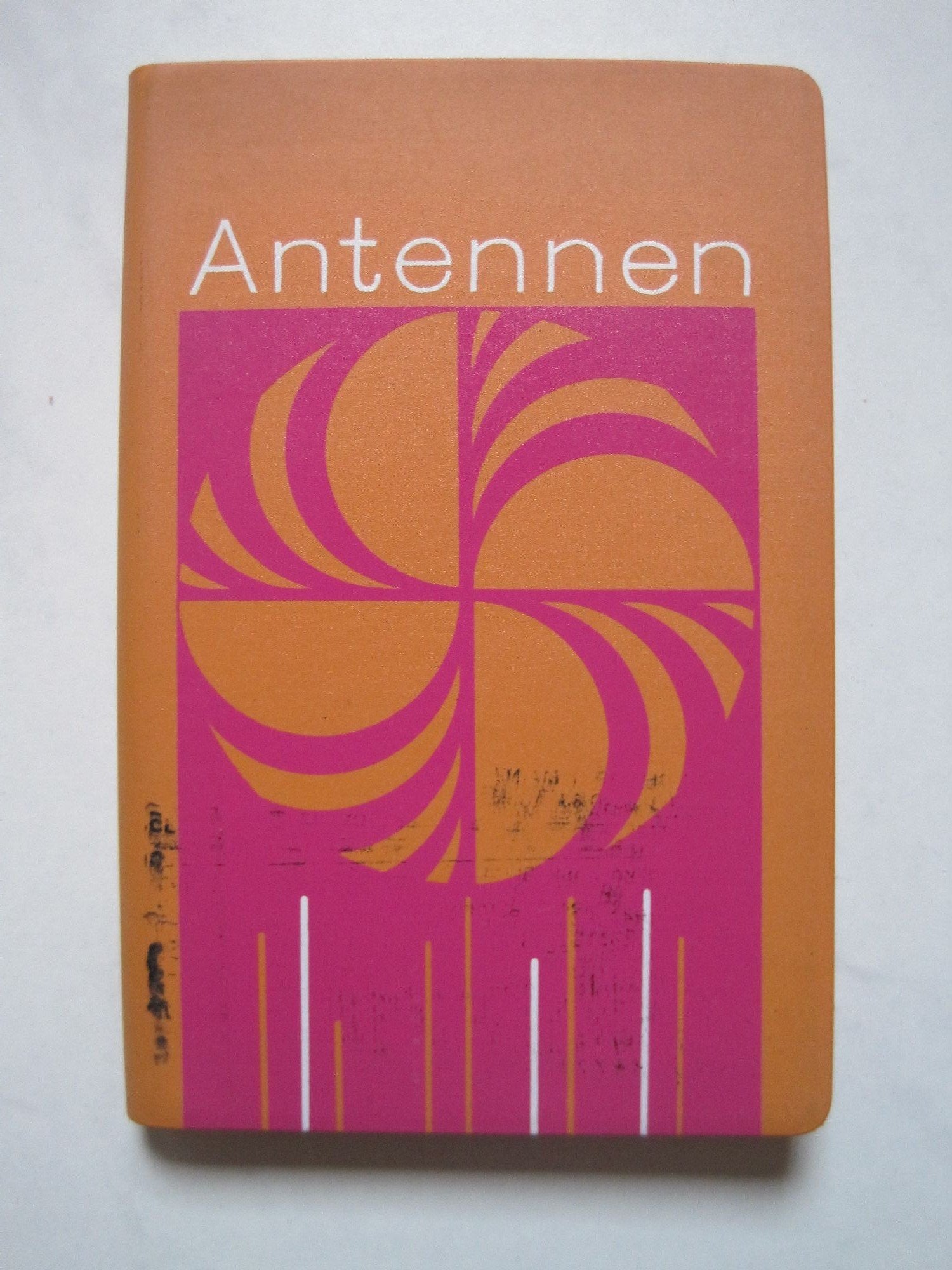 Antennen. Texte zum Beten und Nachdenken für Jungen und Mädchen, die nicht mehr aus Kindergebetbüchern beten wollen Business & Technology