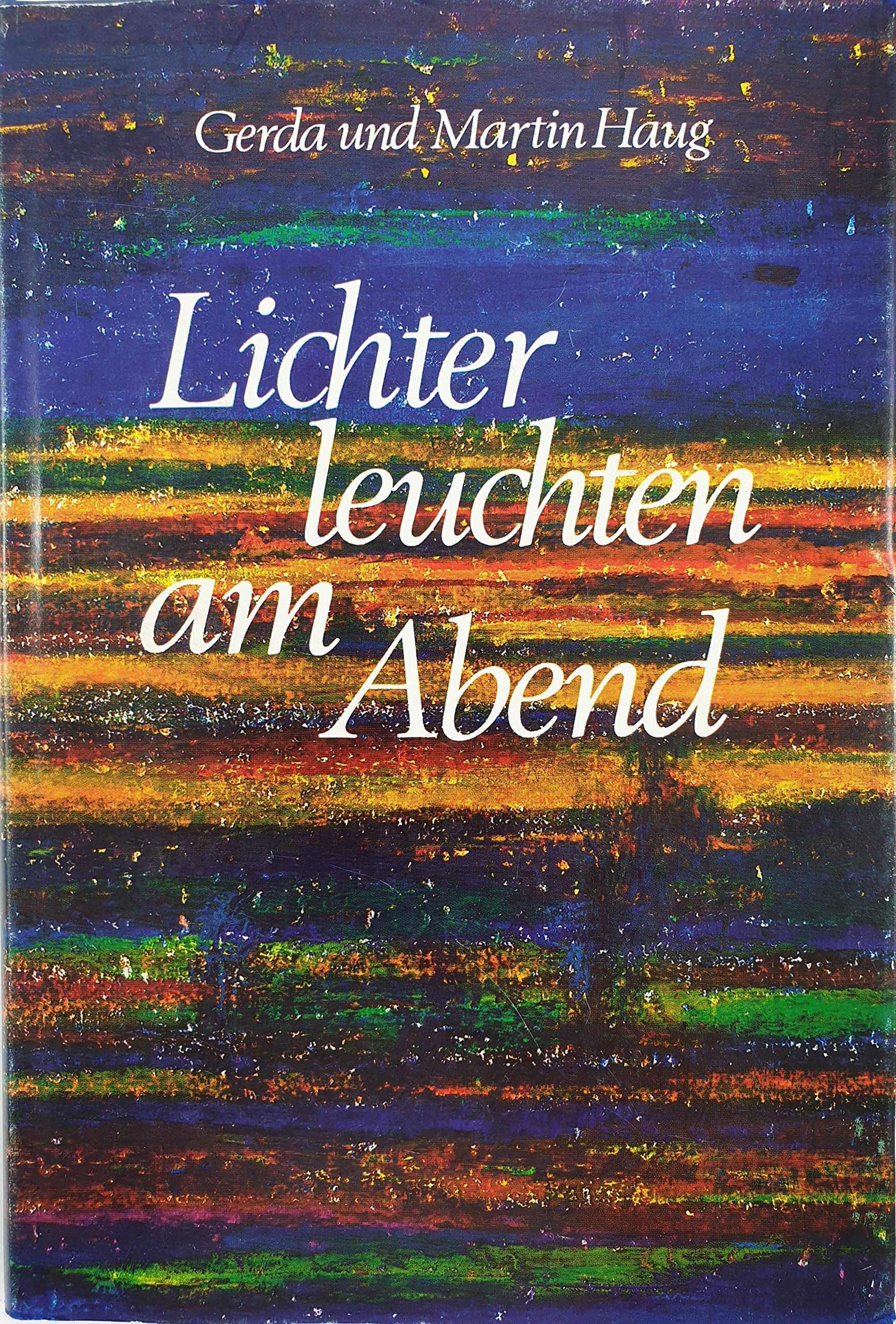 Lichter leuchten am Abend. Grossdruck Fiction