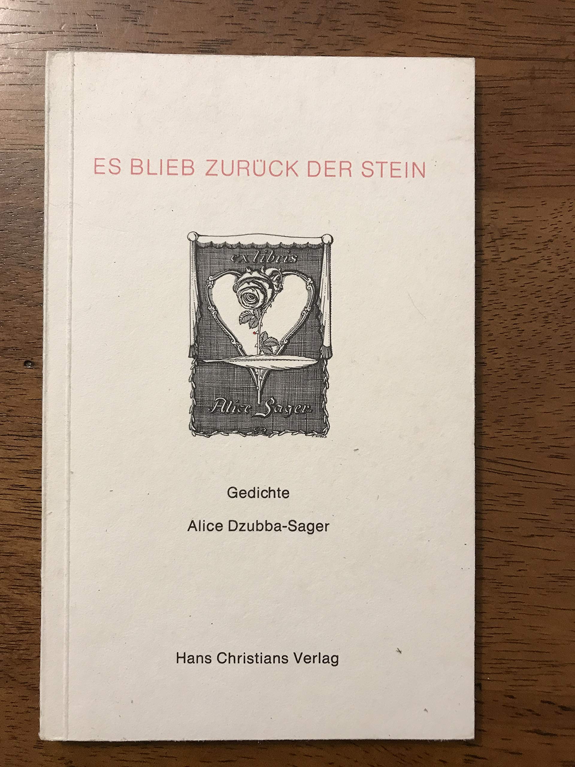 Es blieb zurück der Stein Books
