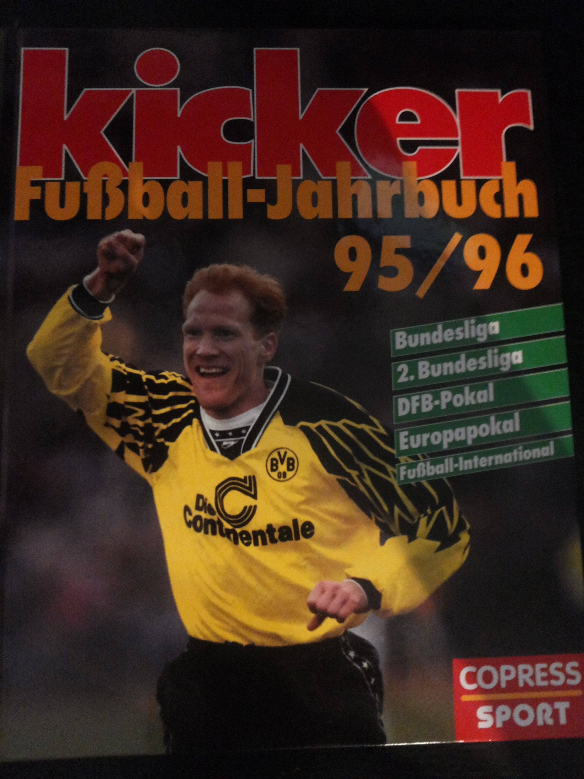 kicker Fussball-Jahrbuch 95/96 Film, Art & Culture