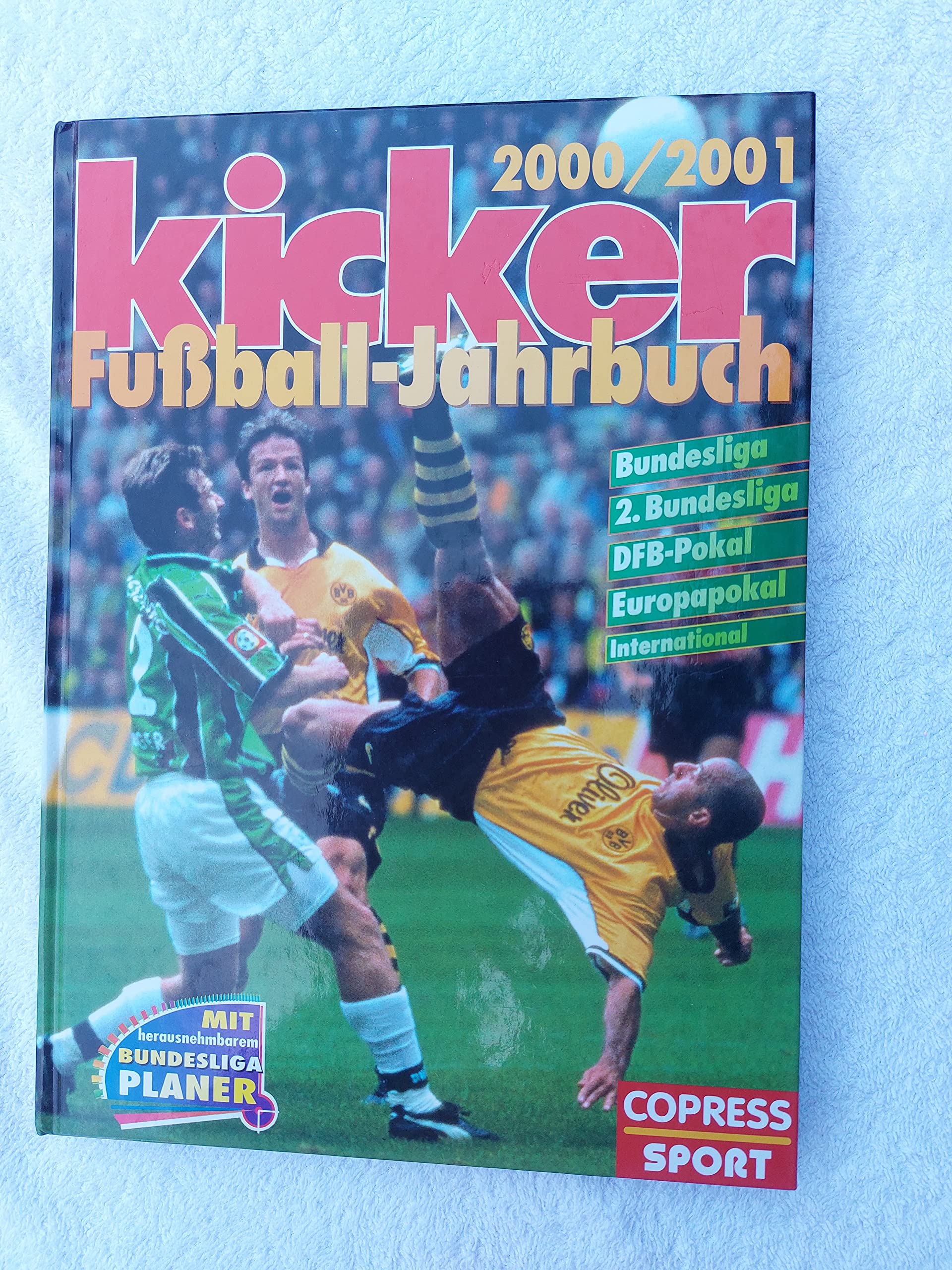 Kicker Fussball-Jahrbuch 2000/2001: Bildband und Bundesliga-Planer zusammen Leisure & Fun