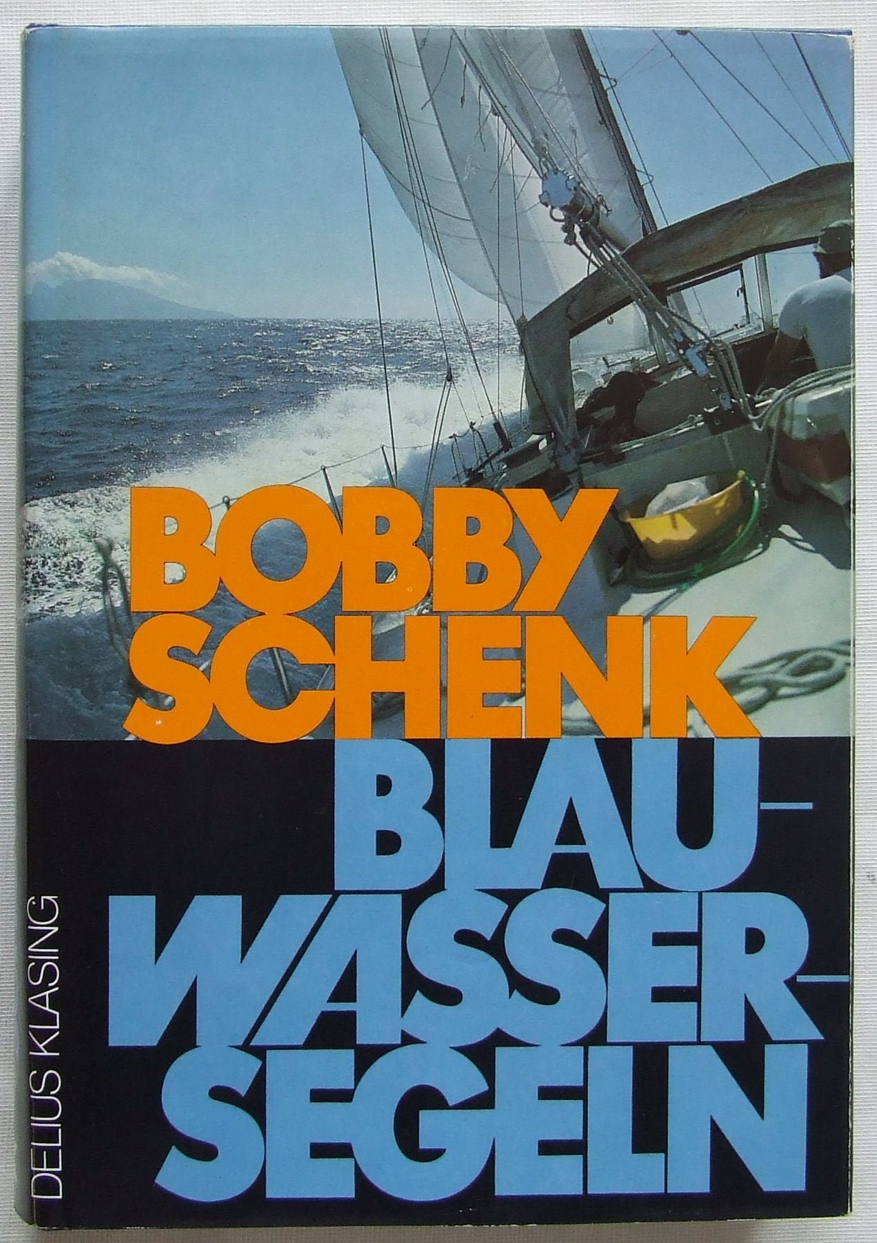 Blauwassersegeln. ( Blau - Wasser - Segeln ). Leisure, Home & Garden
