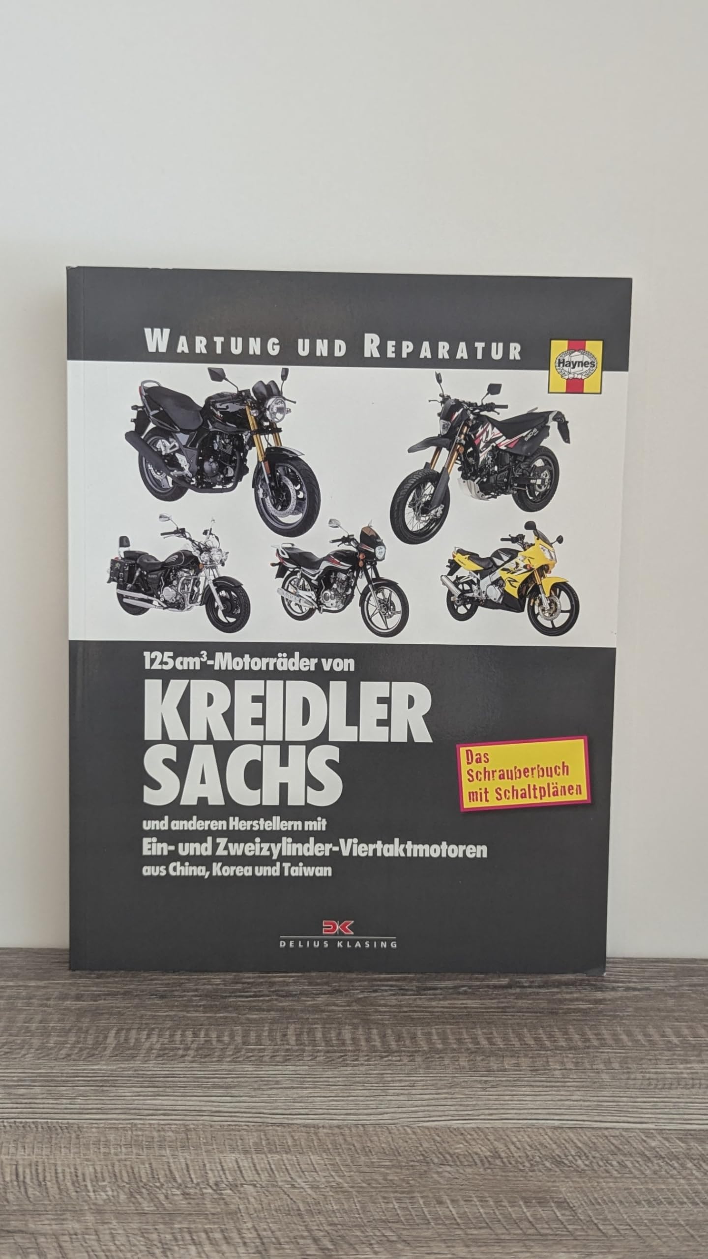 125 cm³-Motorräder von Kreidler, Sachs und anderen Herstellern mit Ein- und Zweizylinder-Viertaktmotoren aus China, Korea und Taiwan: von Kreidler, ... mit Schaltplänen (Wartung und Reparatur) Leisure, Home & Garden