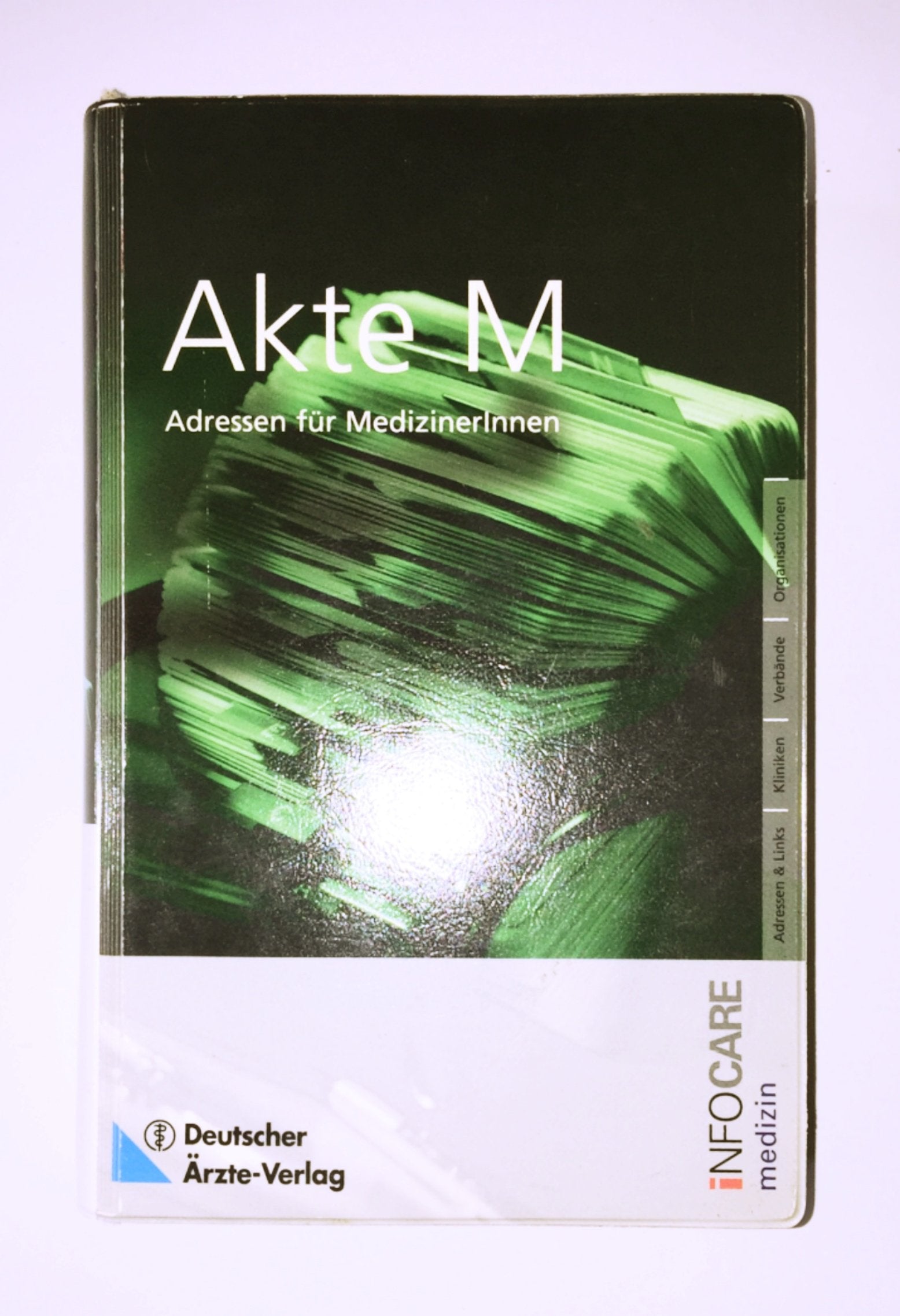 Akte M - Adressen für MedizinerInnen: InfoCare Medicine
