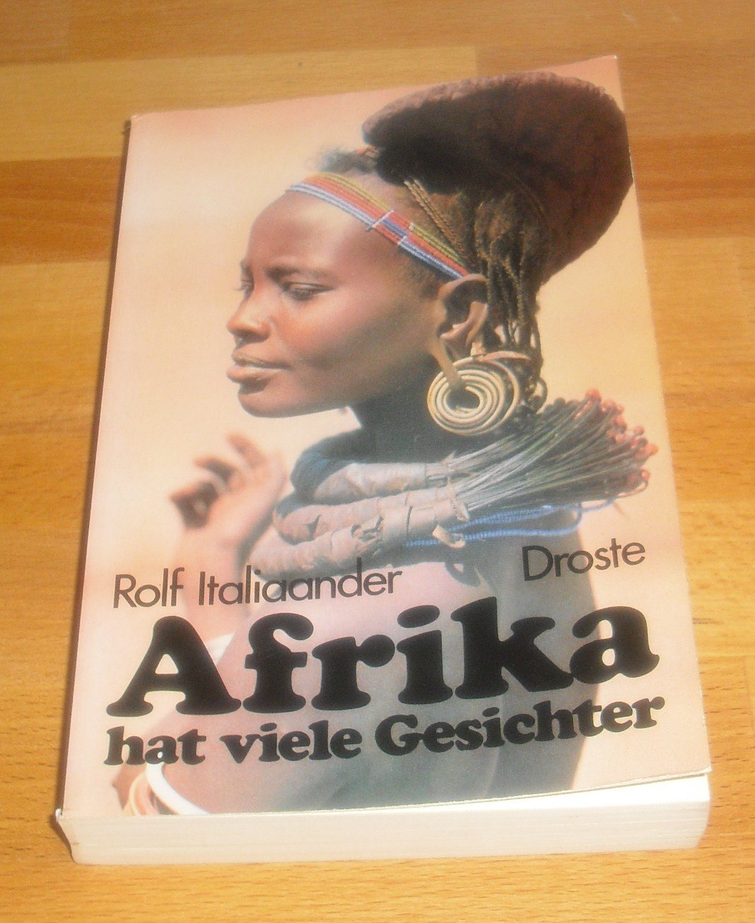 Afrika hat viele Gesichter Books