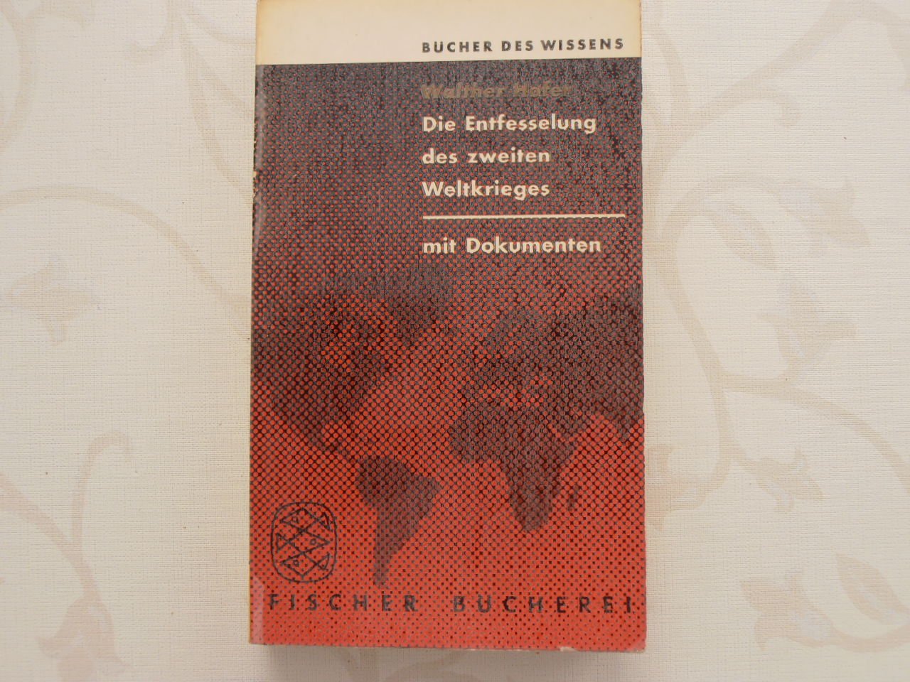 Die Entfesselung des Zweiten Weltkrieges: Darstellung und Dokumente (Droste Taschenbücher Geschichte) Politics & History