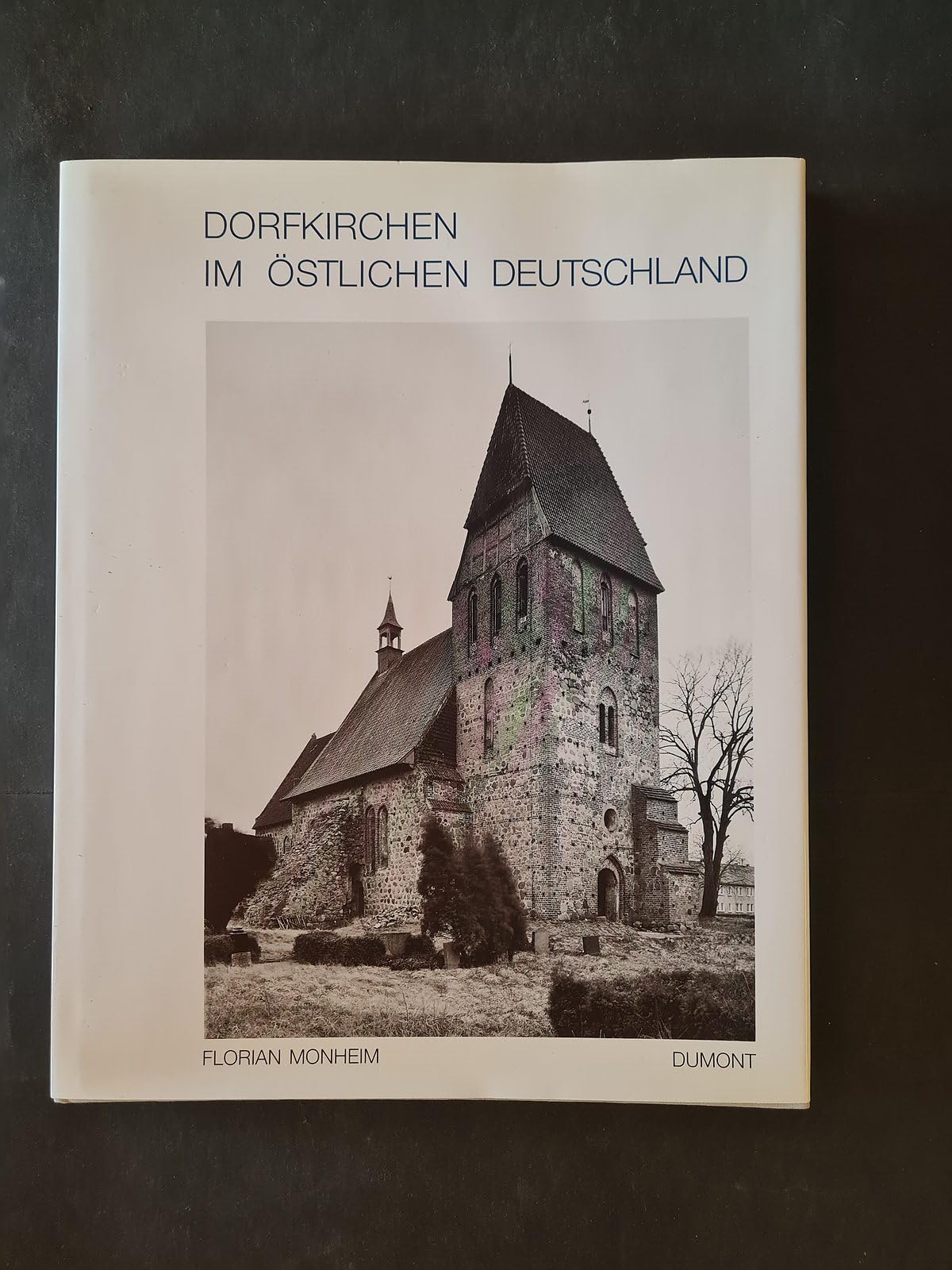 Dorfkirchen im östlichen Deutschland Architecture