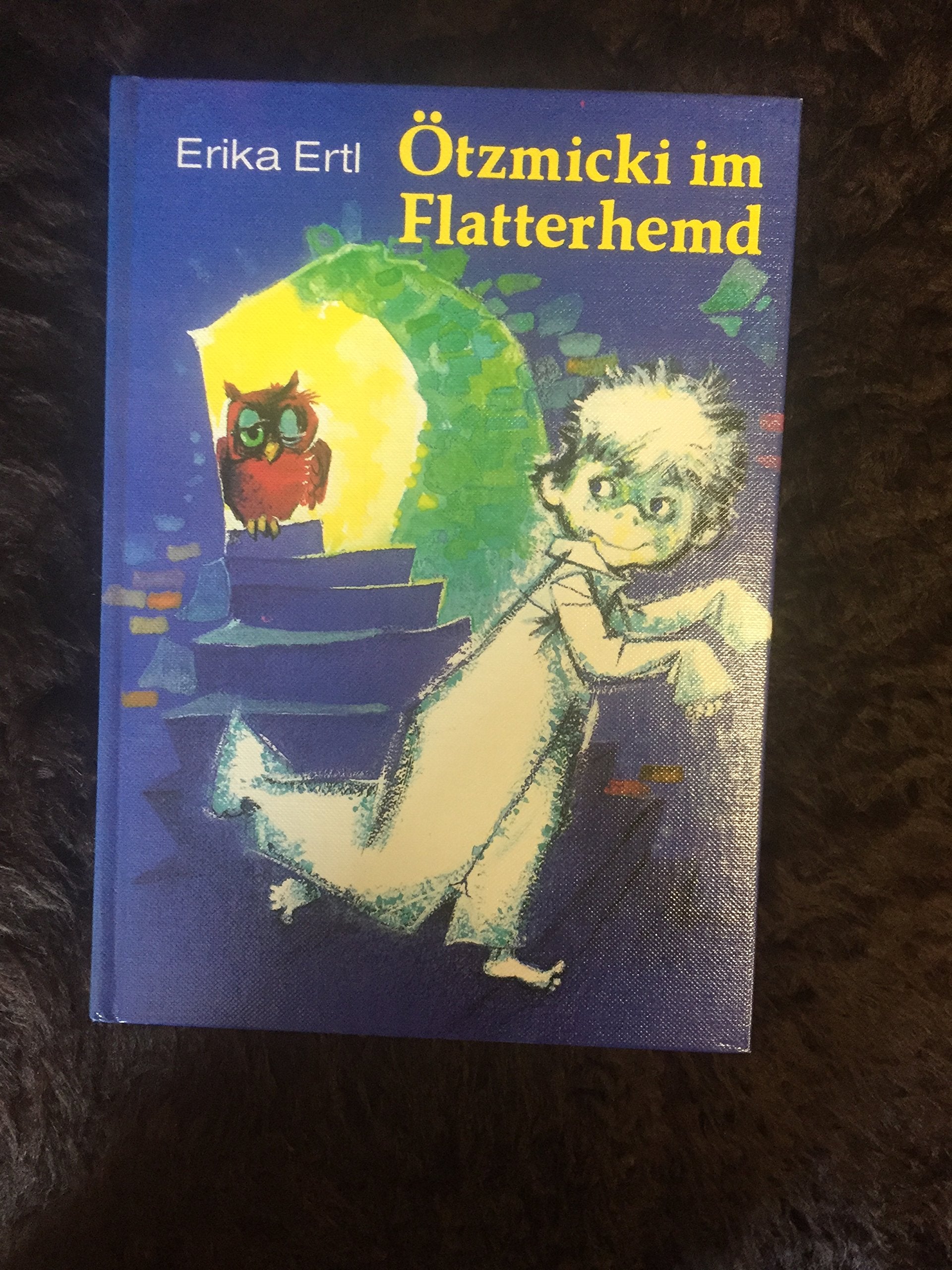 Ötzmicki im Flatterhemd Books