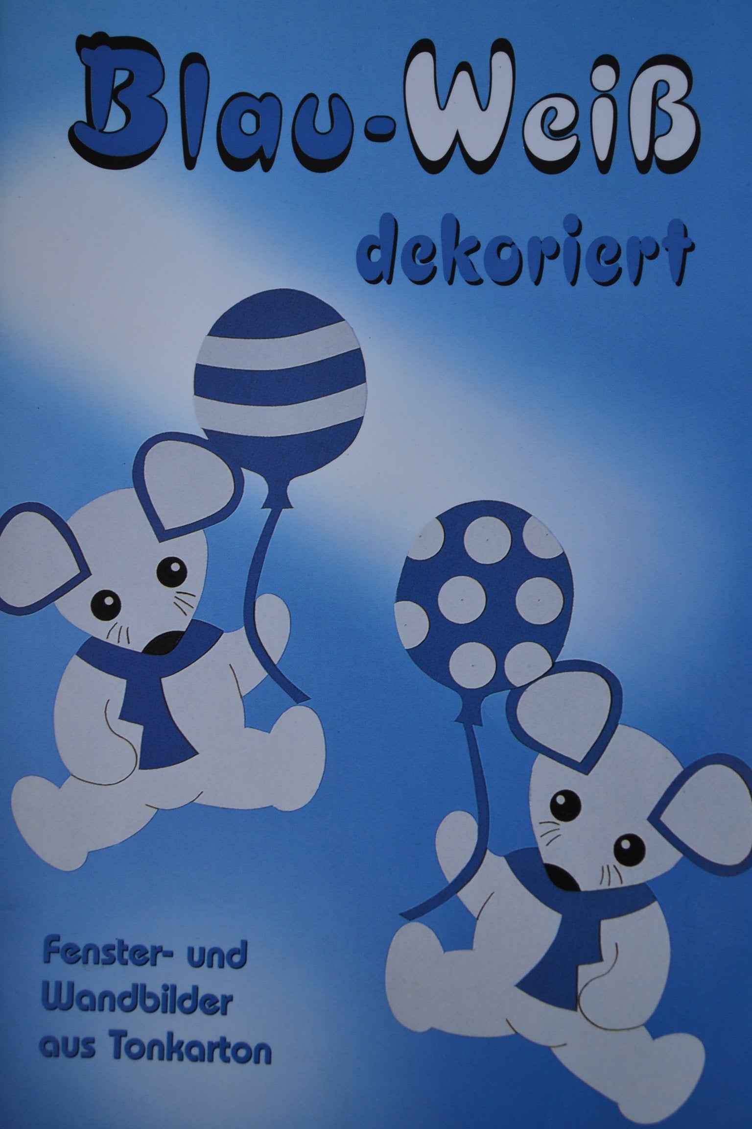 Blau Weiß dekorieren Fenster - und Wandbilder aus Tonkarton Books