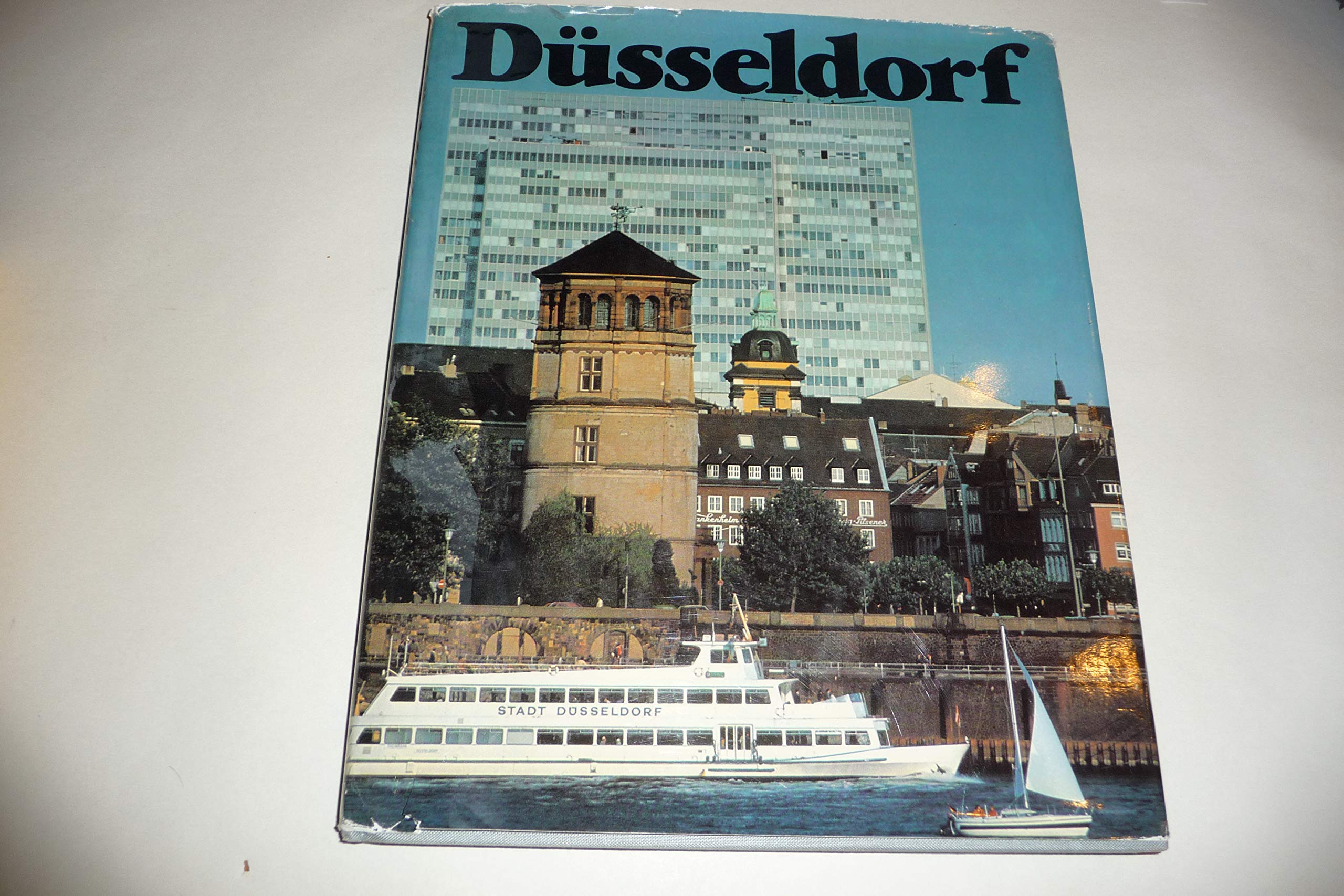 Düsseldorf. Kunst, Geschichte, Gegenwart Books