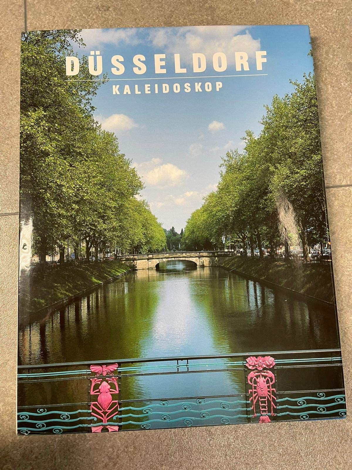 Düsseldorf Kaleidoskop: Dt. /Engl. /Franz. /Jap Books