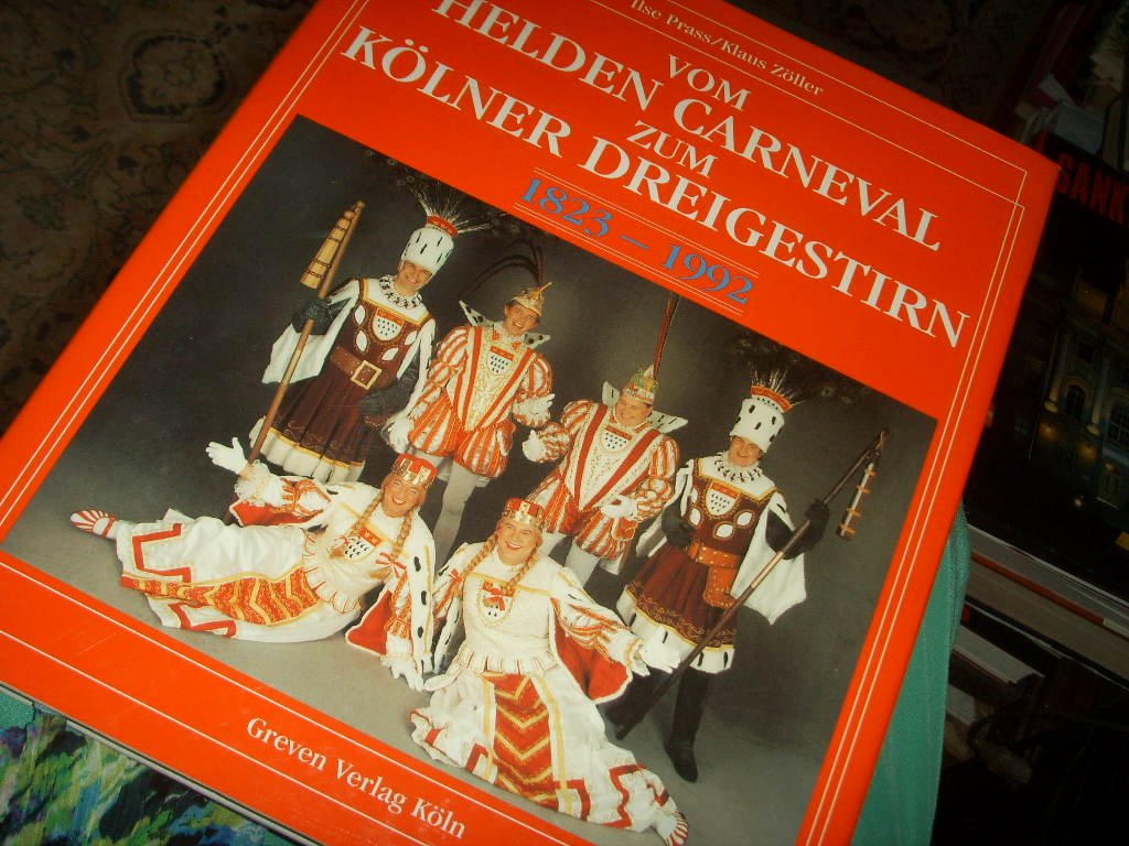Vom Helden Carneval zum Kölner Dreigestirn 1823-1992 General education