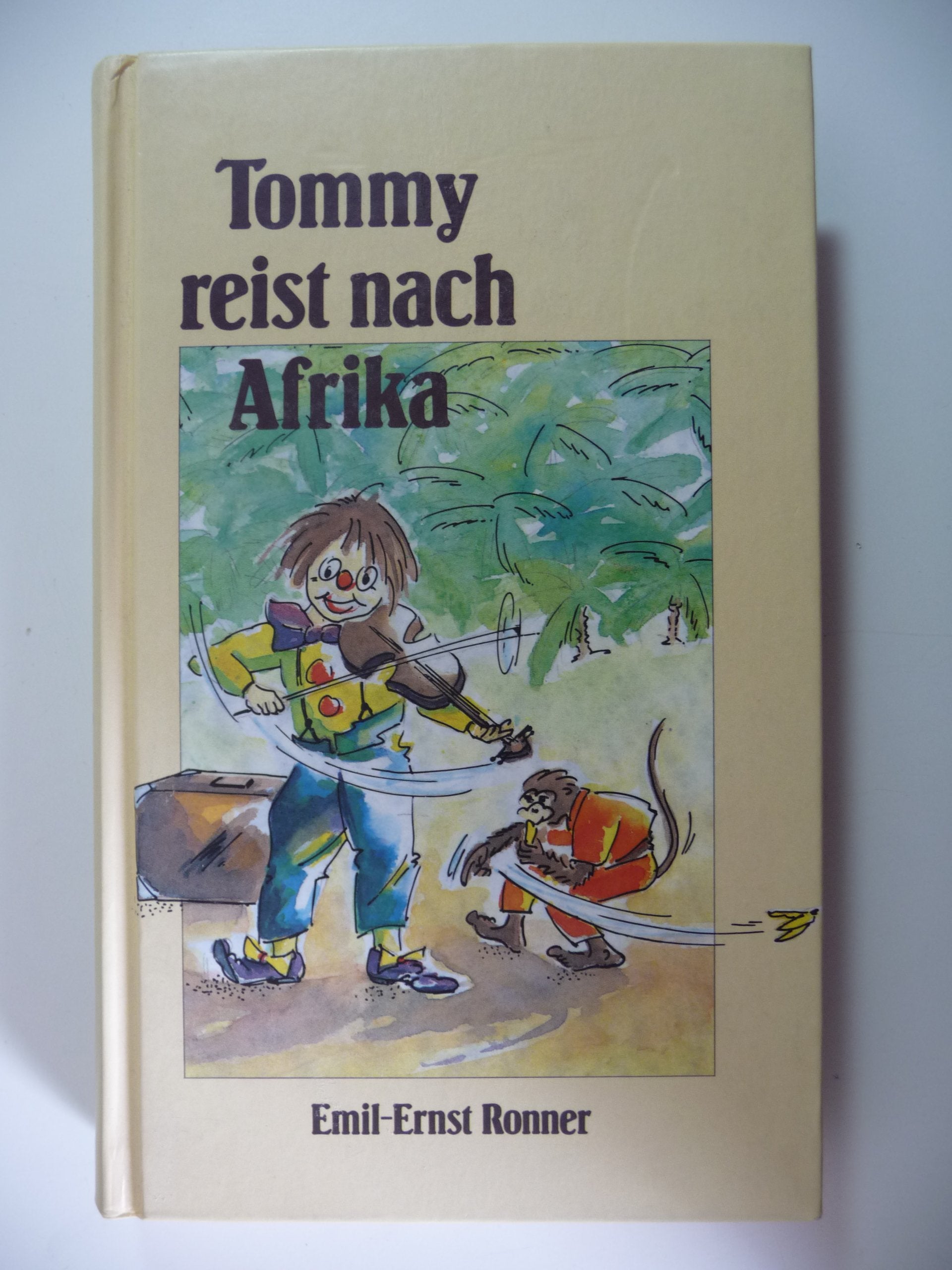 Tommy reist nach Afrika (TELOS - Taschenbücher) Books