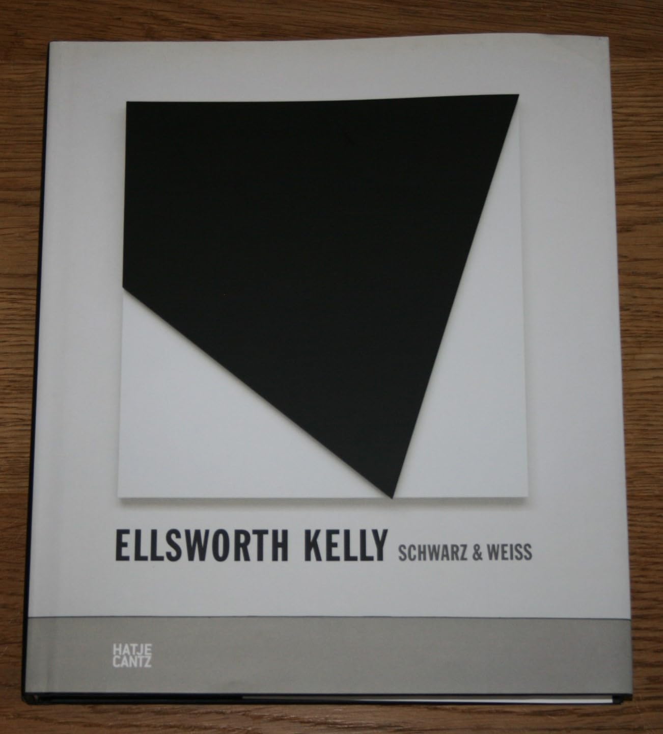 Ellsworth Kelly: Schwarz & Weiß: Katalog zur Ausstellung im Haus der Kunst München, 2011/2012 und im Museum Wiesbaden ab Februar 2012 Film, Art & Culture
