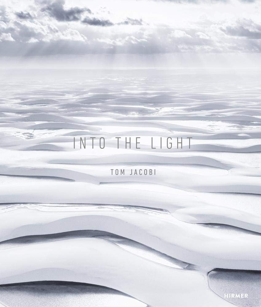 Into the Light: Zwischen Himmel und Erde, zwischen Licht und Dunkelheit Travel