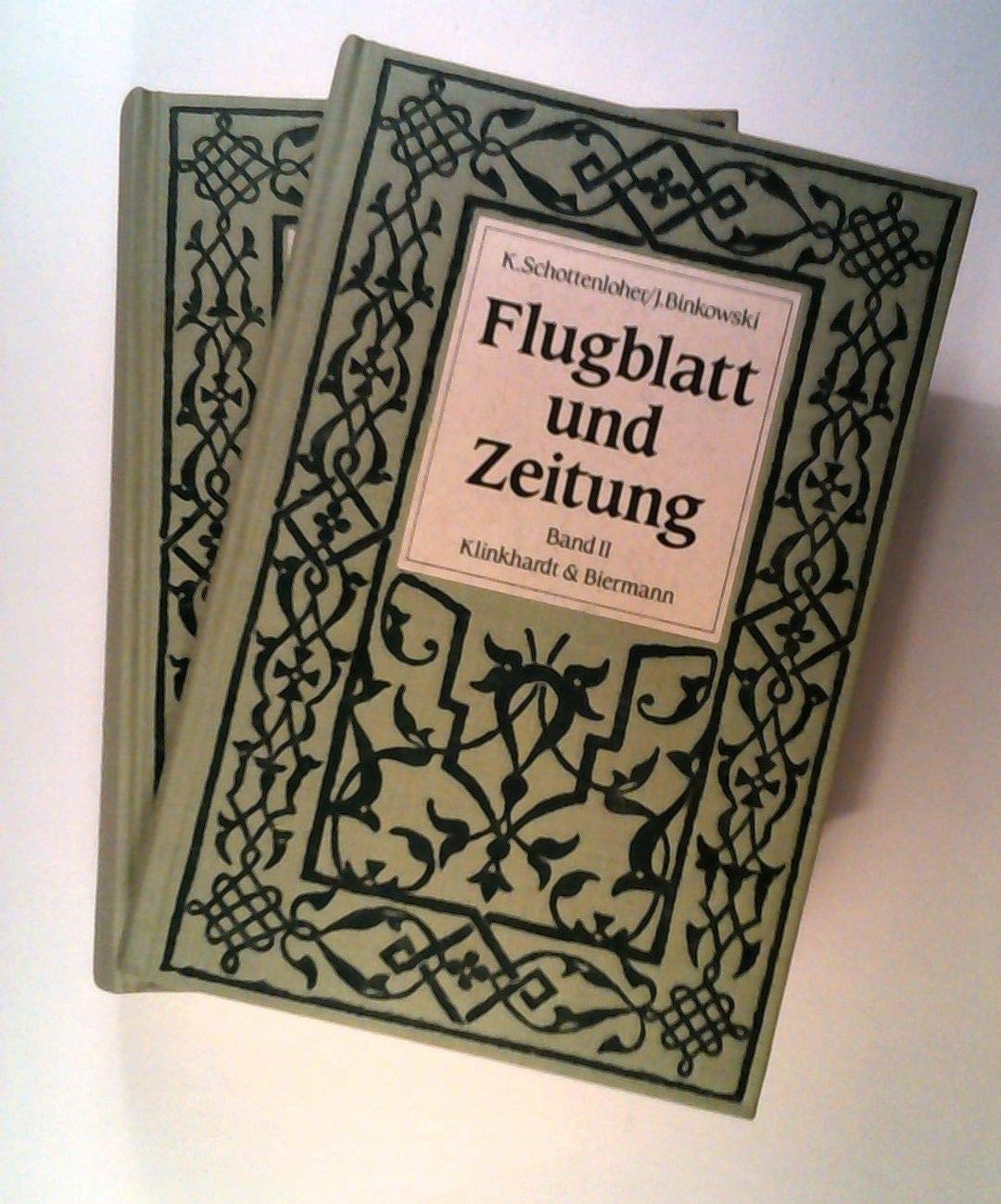 Flugblatt und Zeitung: Ein Wegweiser durch das gedruckte Tagesschrifttum Books