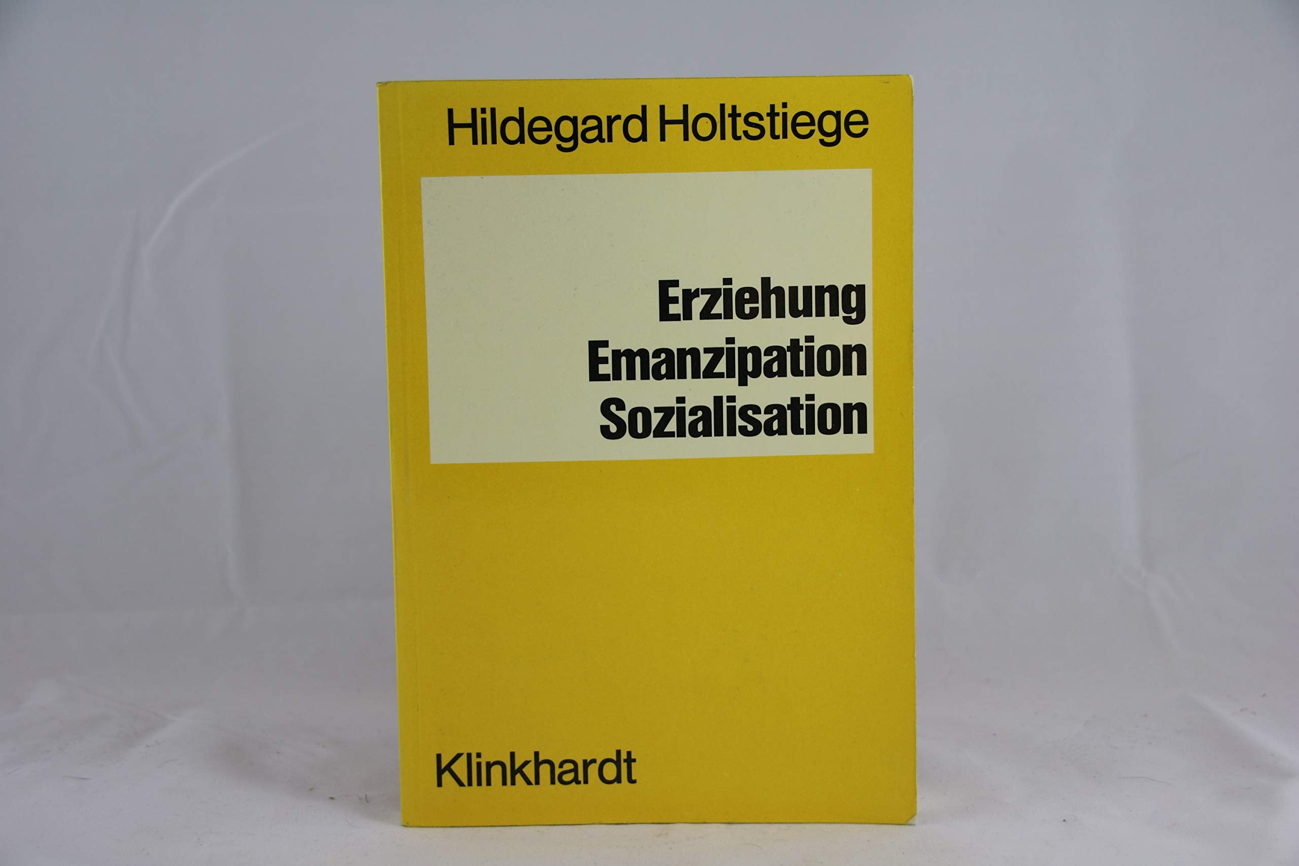Erziehung - Emanzipation - Sozialisation Parents & Children