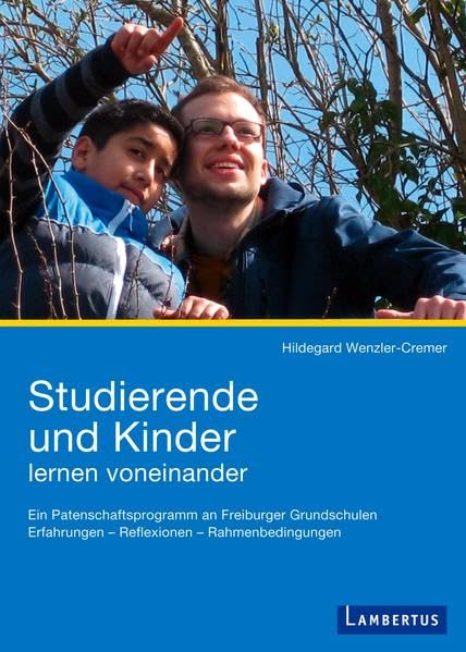 Studierende und Kinder lernen voneinander Partnership & Love