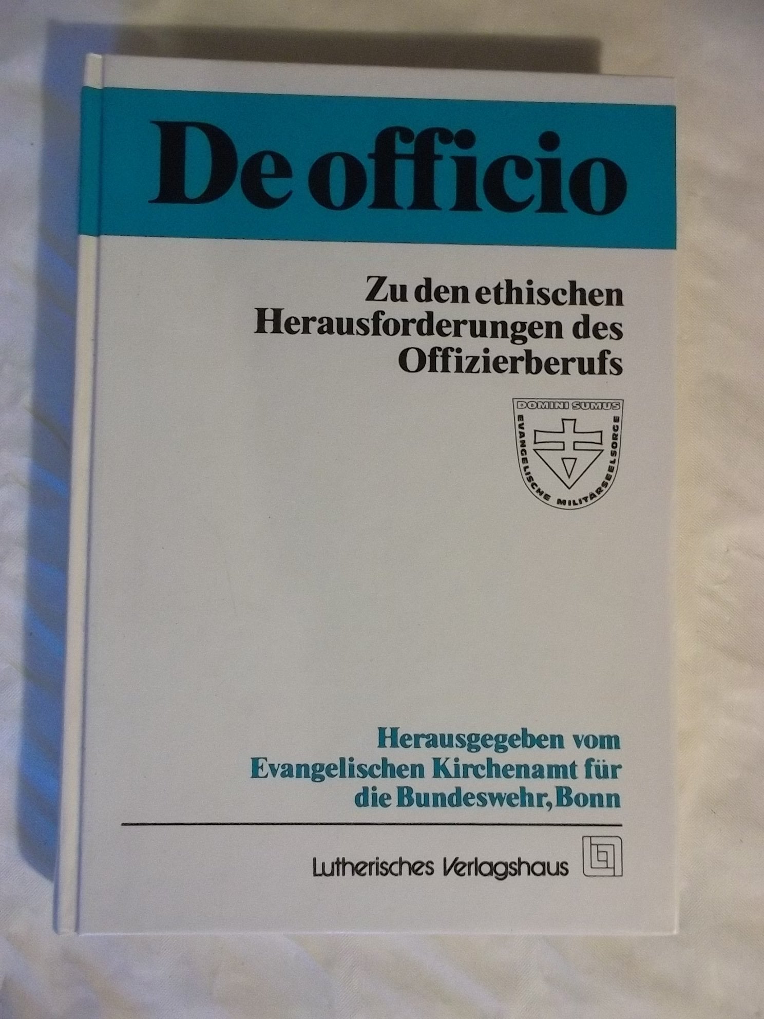 De Officio. Zu den ethischen Herausforderungen des Offizierberufes Politics & History