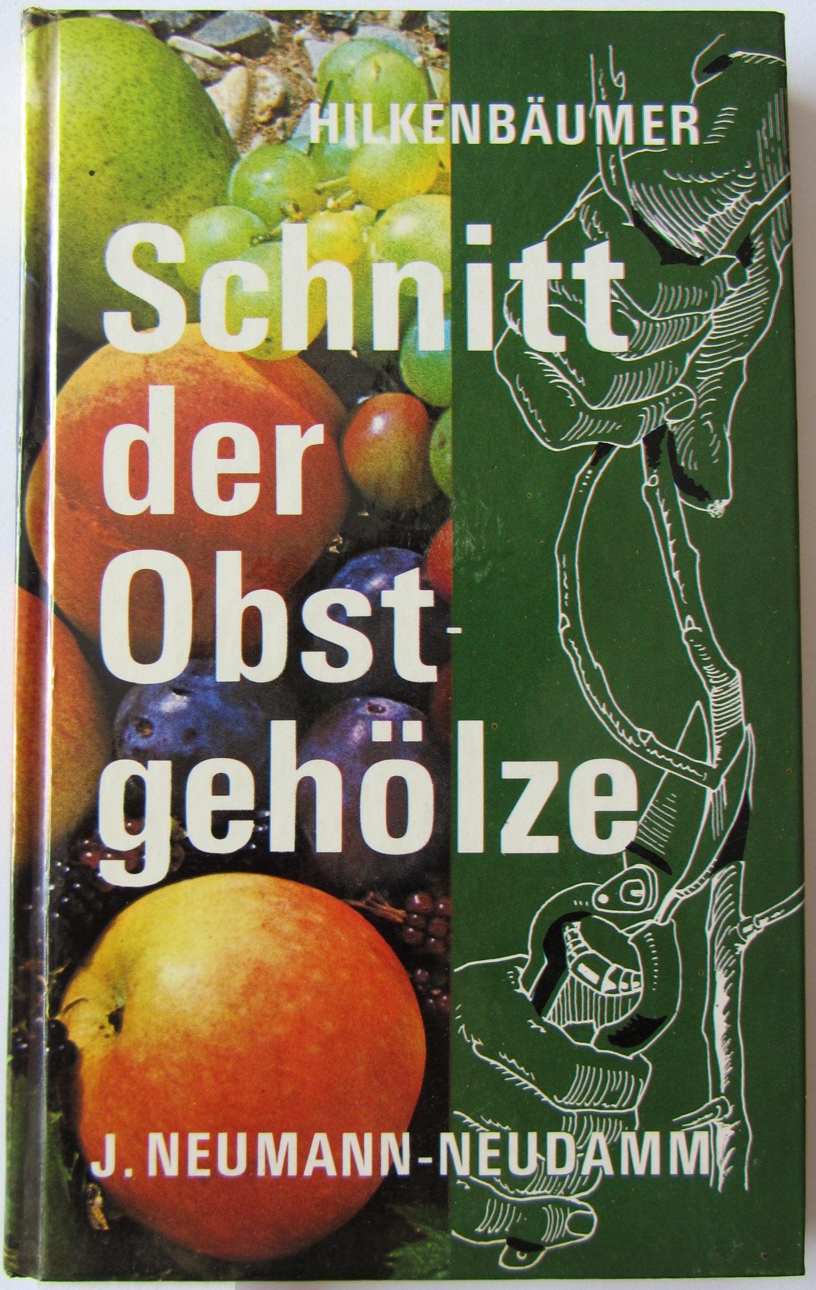 Schnitt der Obstgehölze Natural Sciences
