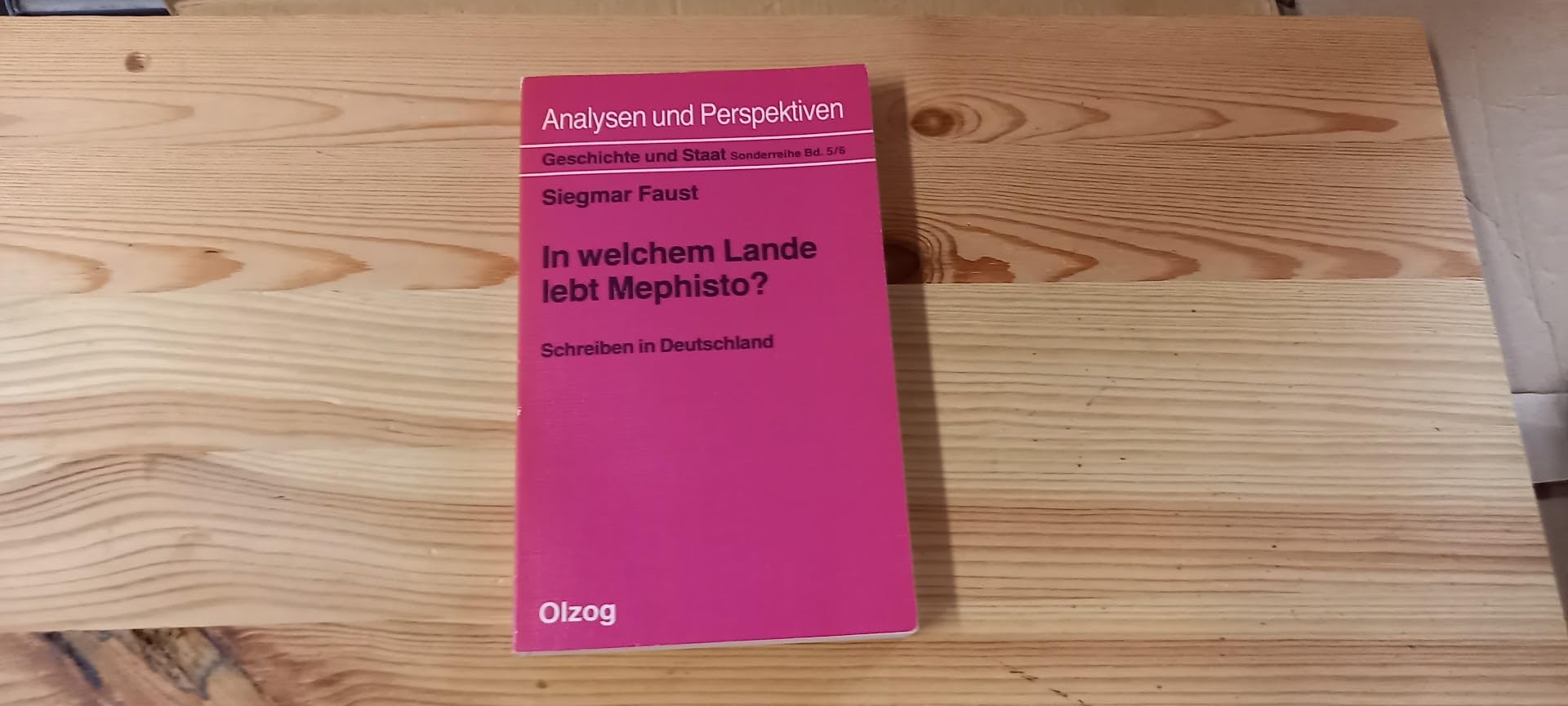 In welchem Lande lebt Mephisto? Schreiben in Deutschland Film, Art & Culture