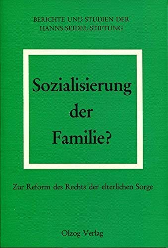 Sozialisierung der Familie?. Books