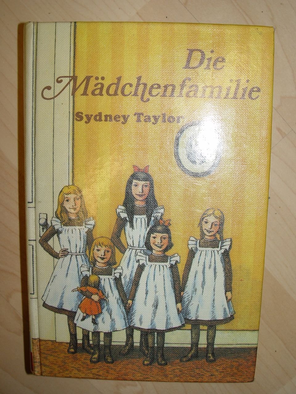 Die Mädchenfamilie. Roman einer Familie Books