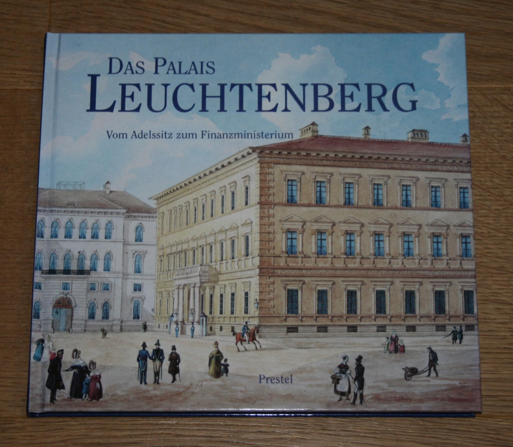 Palais Leuchtenberg: Vom Adelssitz zum Finanzministerium Architecture