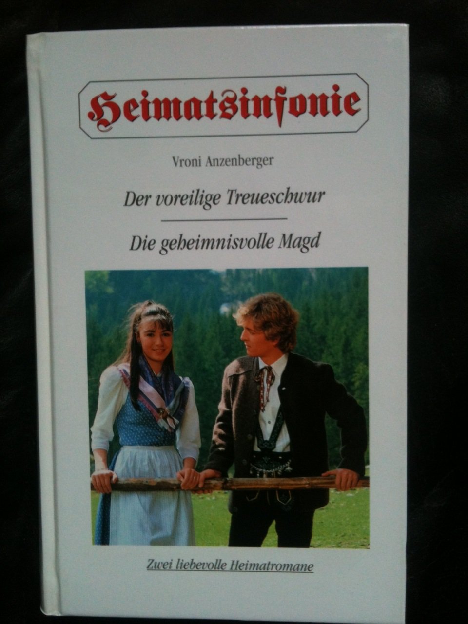 Der voreilige Treueschwur - Die geheimnisvolle Magd Books