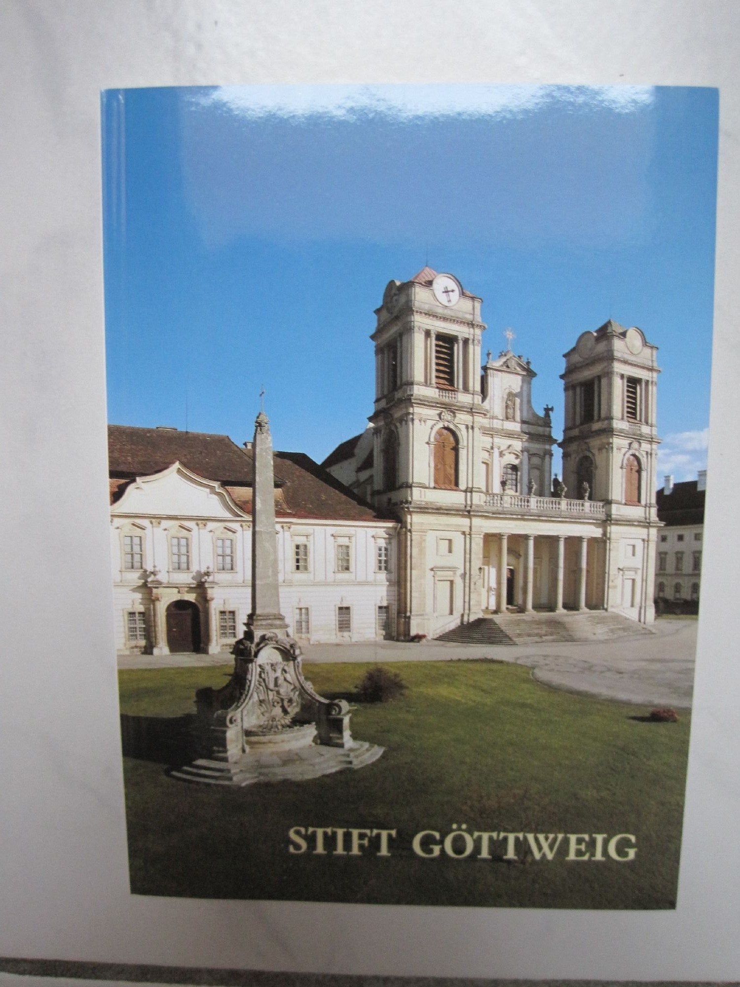 Benediktinerstift Göttweig (Große Kunstführer / Große Kunstführer / Kirchen und Klöster) Film, Art & Culture