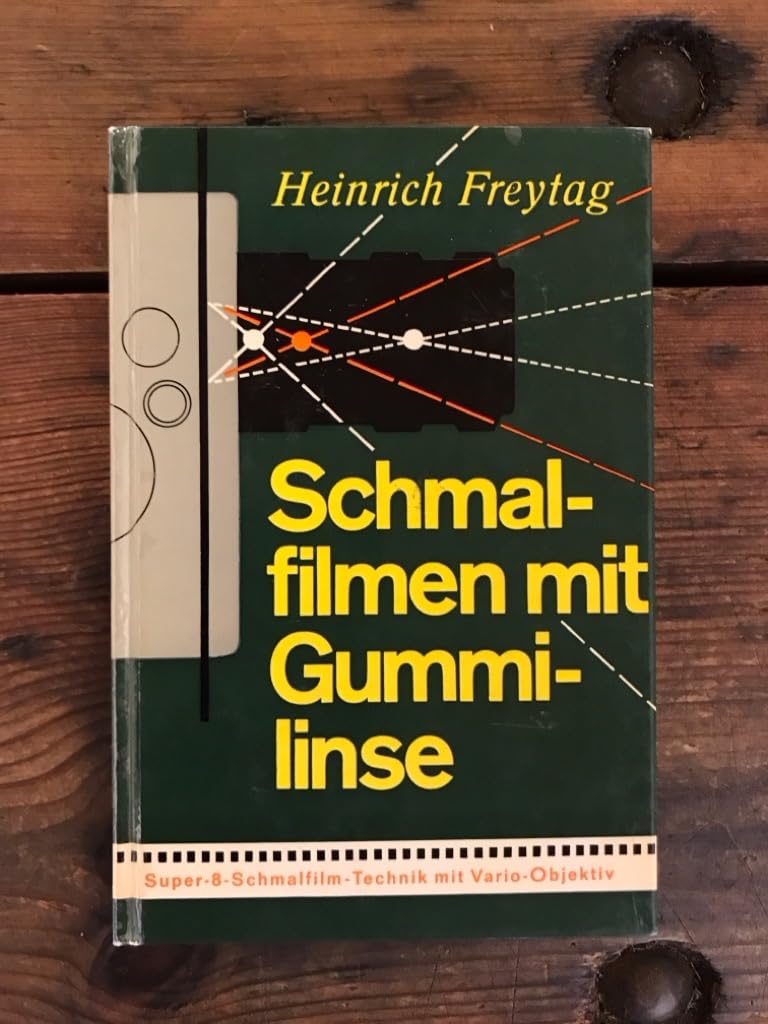 Schmalfilmen mit Gummilinse. Super-8- Schmalfilm- Technik mit Vario- Objektiv Film, Art & Culture